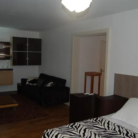 Apartment Suit'home Foch