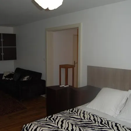 Apartment Suit'home Foch